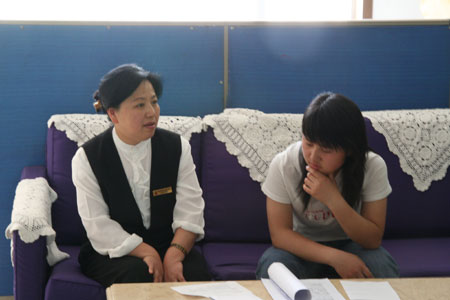 Volunteers devote to hotel staff training course