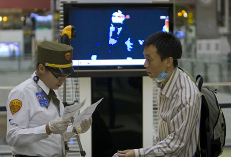 Chinese nationals leave Mexico City in chartered plane