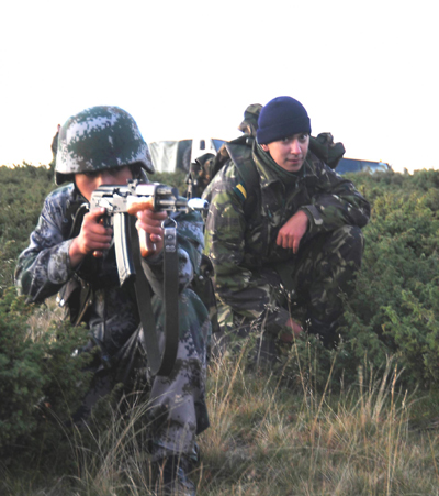 China, Romania end joint military mountain training