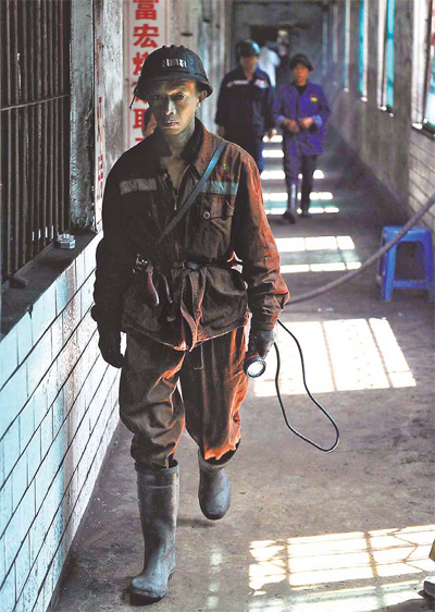 Pump helps race to reach miners