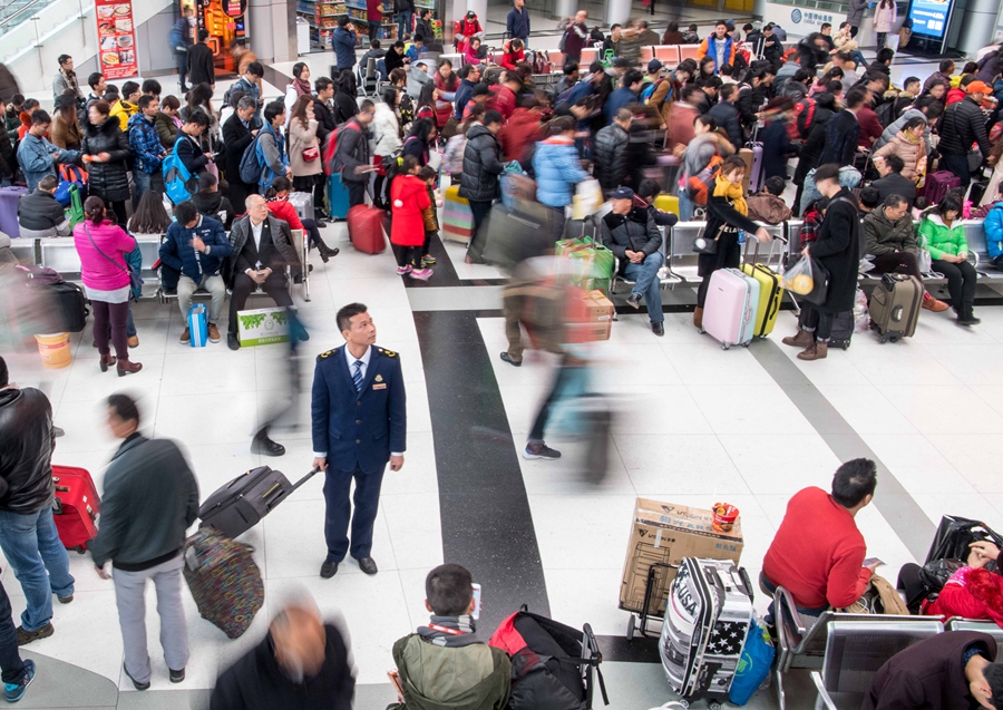 Passengers keep train attendant's painting dream alive