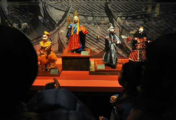 中國美術(shù)館呈獻(xiàn)“偶人世界——徐竹初木偶雕刻作品捐贈(zèng)展”