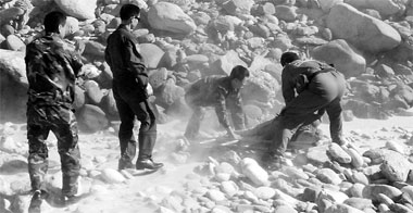 Body of canoeist recovered in Xinjiang