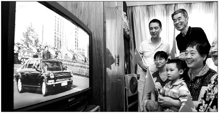 Stick to the path of peaceful development