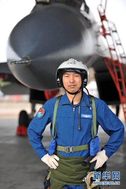 楊永飛：隨時準(zhǔn)備升空作戰(zhàn)