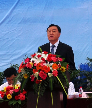 “魅力蘭山杯”2011中美澳藝術(shù)滑水對抗賽臨沂開賽