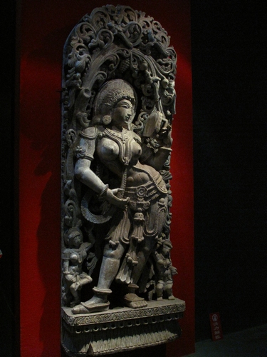網(wǎng)絡(luò)媒體看內(nèi)蒙古活動(dòng)走進(jìn)科爾沁博物館。
