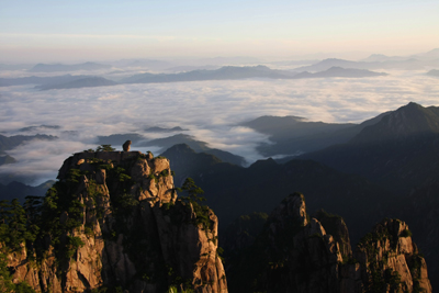 《轉(zhuǎn)型發(fā)展看黃山》特別報(bào)道