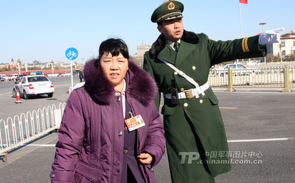 聚焦武警北京總隊兩會執(zhí)勤哨兵