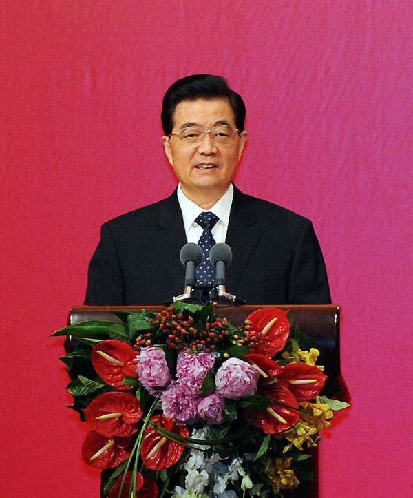 胡錦濤:在第二十六屆世界大學(xué)生運(yùn)動(dòng)會(huì)開(kāi)幕式歡迎宴會(huì)上的致辭