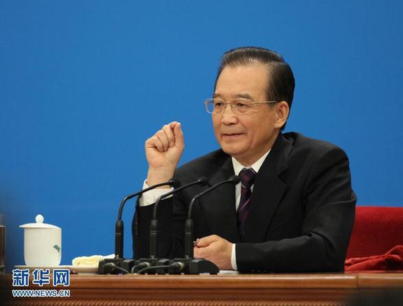 溫家寶回答記者提問