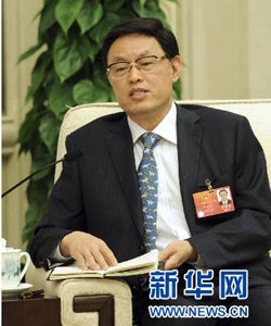兩會看點：部長公開道歉 多地新省長亮相回應(yīng)熱點