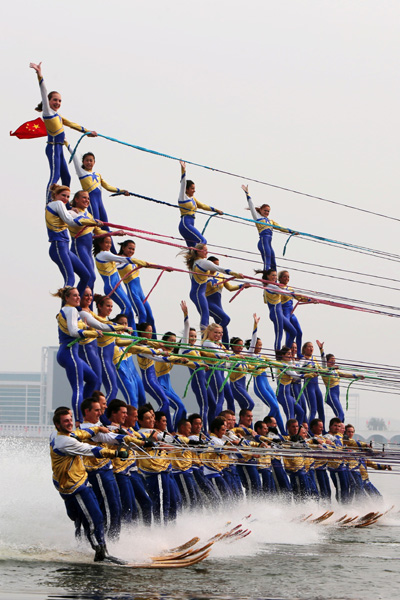 吉尼斯世界紀(jì)錄挑戰(zhàn)賽臨沂開(kāi)啟 首日失利明日再戰(zhàn)