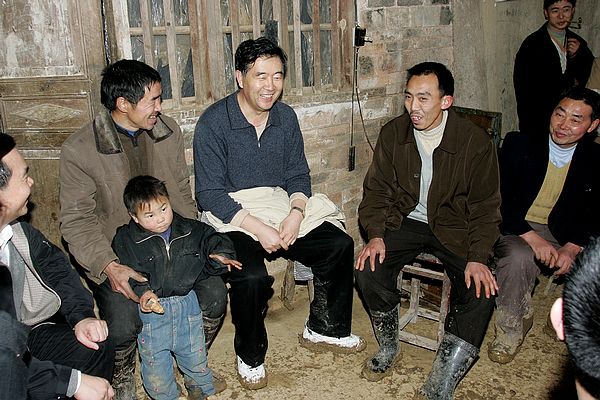 中國國務(wù)院產(chǎn)生新一屆領(lǐng)導(dǎo)集體