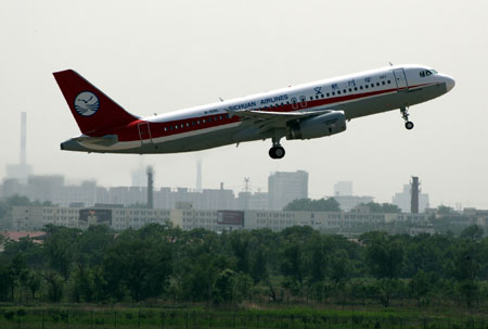 空中客車(chē)天津總裝廠(chǎng)首架A320飛機(jī)成功首飛
