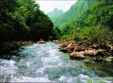 古龍山峽谷群：山水似桂林，氣候勝昆明