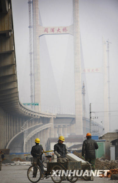 上海閔浦大橋即將建成通車(chē)