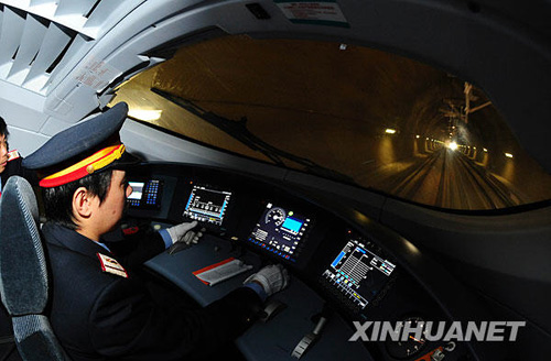 武廣高鐵密集試車