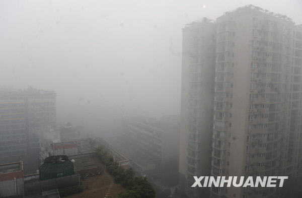 大霧籠罩成都