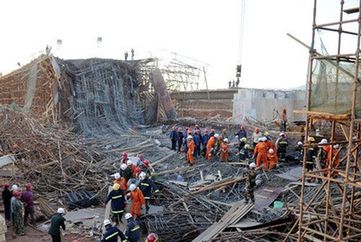 昆明在建機(jī)場(chǎng)垮塌致7死 工人稱(chēng)系偷工減料所致