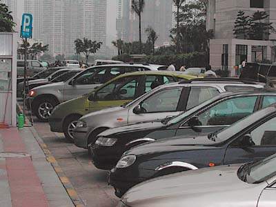北京機(jī)動(dòng)車(chē)將征收環(huán)境稅 車(chē)主為“尾氣”買(mǎi)單