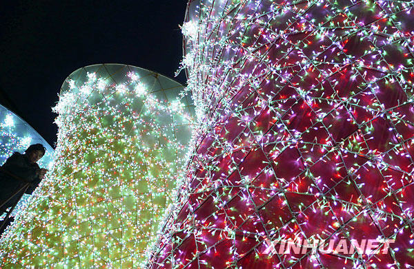 “世博花燈”揚(yáng)州試燈