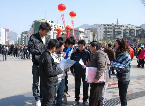 新聞觀察：二代農民工入城要反客為主