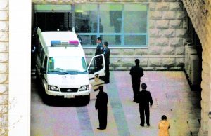 央視大火案21名被告人受審 新址辦主任認(rèn)罪