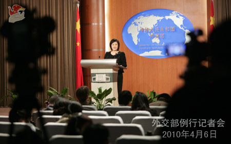 姜瑜就胡錦濤出席核峰會(huì)、人民幣匯率等答問(wèn)