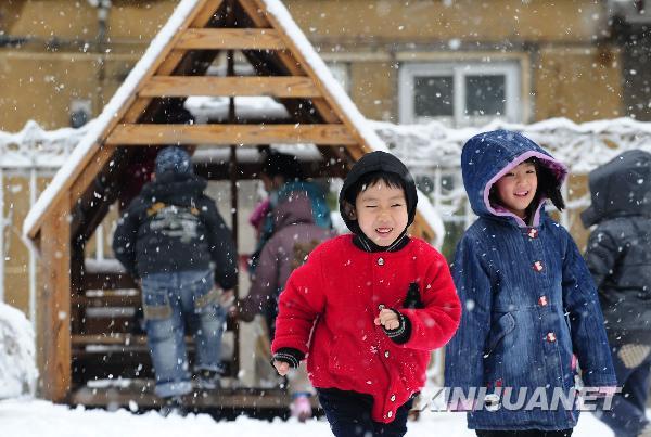 遼寧四月飛雪