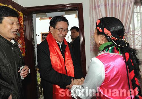 賀國強在四川考察災區(qū)恢復重建及監(jiān)督檢查工作