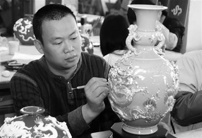 世博會(huì)廈門(mén)館明天展示“真面目” 將展示漆線雕