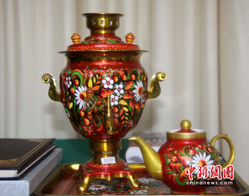 胡錦濤會(huì)見參加抗日戰(zhàn)爭(zhēng)的俄羅斯老戰(zhàn)士(組圖)