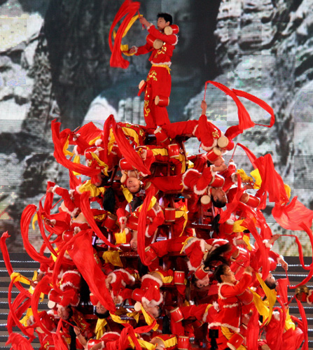 第二屆中國(guó)秧歌節(jié)在山東膠州舉行
