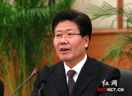 我國部分省級黨政一把手調整 絕大多數(shù)為“50”后