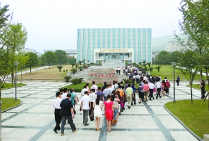 重慶市廉政教育基地探秘：文強(qiáng)痛哭張宗海痛悔(圖)