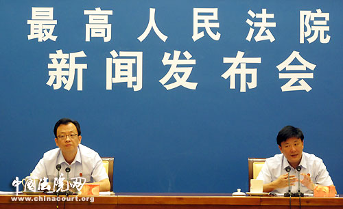 最高法首次發(fā)布年度報(bào)告 寫入鄧玉嬌等案