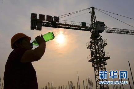 全總：“中暑”列入國(guó)家法定職業(yè)病目錄