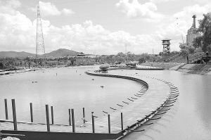 吉林一公園違規(guī)建在河道內(nèi) 政府投資5000萬