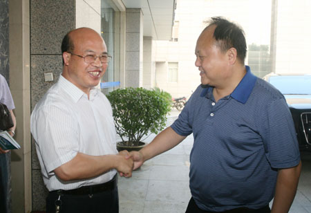 江蘇省灌南縣黨政考察團(tuán)到全國百強(qiáng)縣市永城市考察