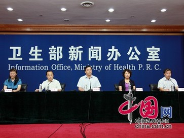 衛(wèi)生部稱“性早熟”嬰兒與乳粉無(wú)關(guān)