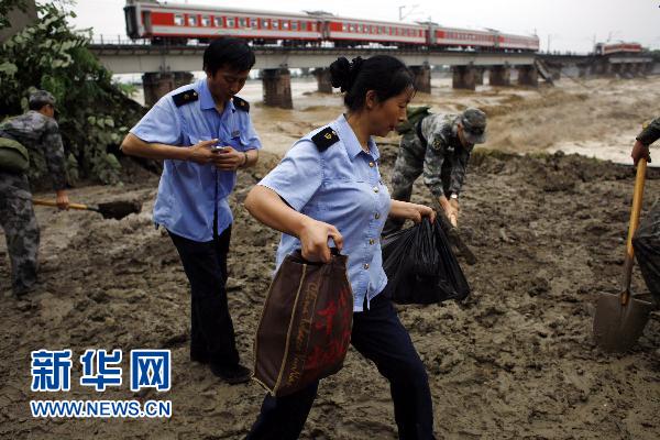 K165次旅客已安全轉(zhuǎn)運(yùn) 寶成鐵路運(yùn)輸逐步恢復(fù)正常