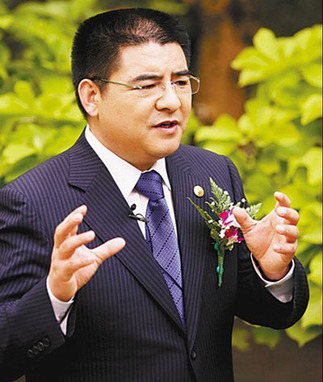 近百企業(yè)家響應(yīng)陳光標號召 做慈善欲“裸捐”