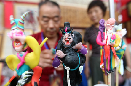 運(yùn)城舉辦非遺傳統(tǒng)技藝暨文化精品展