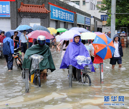 ?？冢撼掷m(xù)降雨造成嚴(yán)重內(nèi)澇(圖)