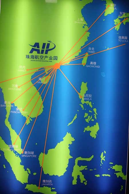 “亞洲主流媒體看廣東”參觀珠海航空工業(yè)園