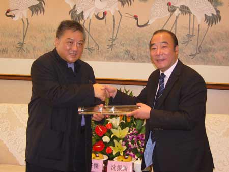 澳門(mén)中小企業(yè)協(xié)進(jìn)會(huì)代表團(tuán)訪問(wèn)南通