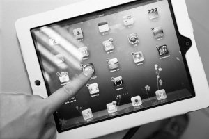 緣何一年級(jí)學(xué)生要統(tǒng)一購買iPad？