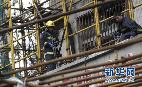 上?；馂?zāi)事故傷員得到有效救治(圖)