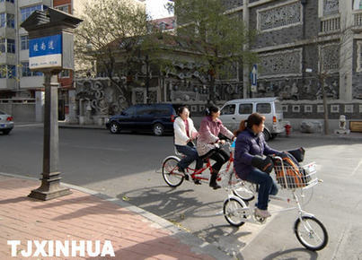 天津五大道觀光自行車添風(fēng)景